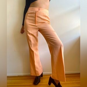 Vintage peach 70s bellbottom pants 🍑